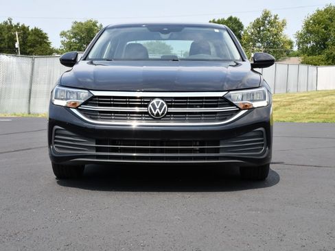 Used 2024 Volkswagen Jetta S FWD image 2