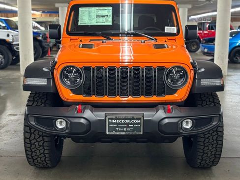 New 2025 Jeep Gladiator Rubicon w/ Safety Group image 2