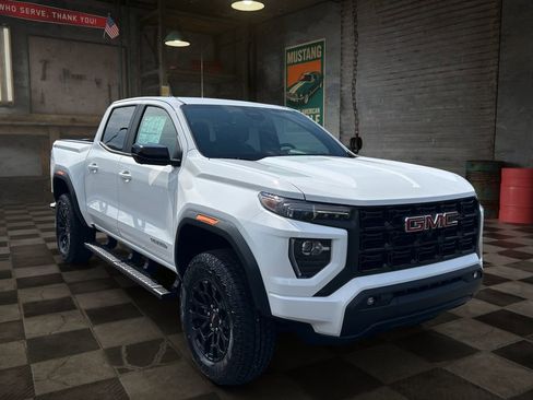 New 2026 GMC Canyon Elevation w/ Convenience Package AWD/4WD image 7