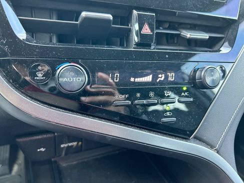 Used 2023 Toyota Camry SE FWD image 24