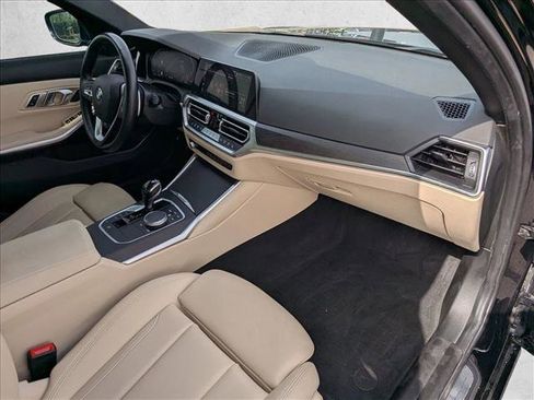 Used 2021 BMW 330i xDrive Sedan AWD/4WD image 22