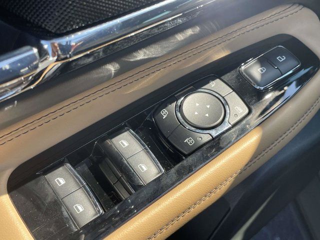 Used 2020 Lincoln Corsair Reserve w/ Equipment Group 201A FWD image 17