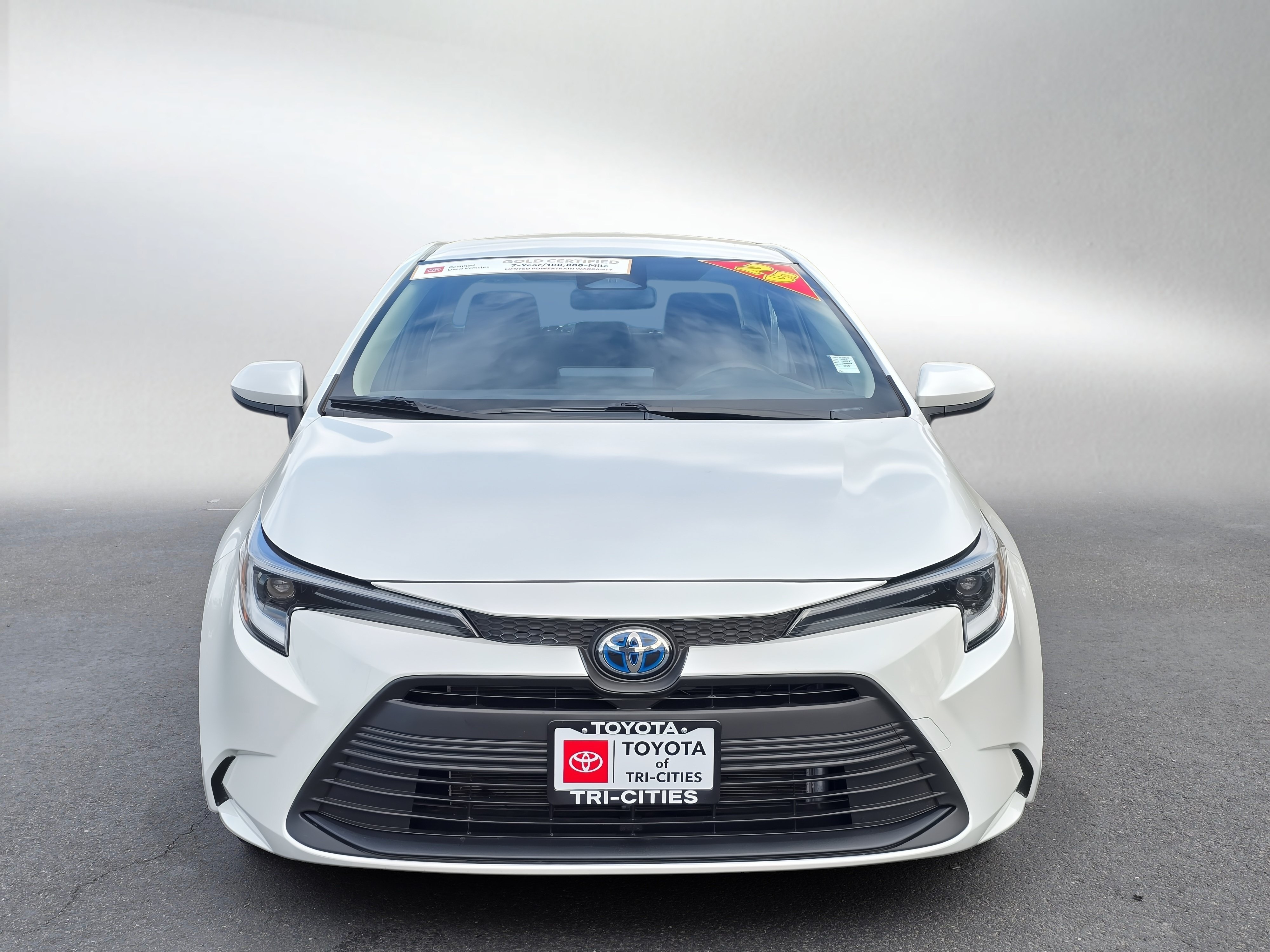 Certified 2025 Toyota Corolla LE w/ LE Premium Package AWD/4WD image 7
