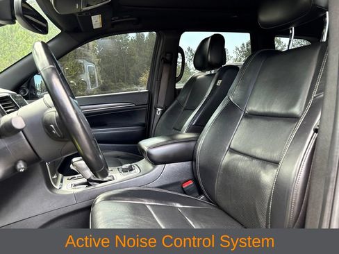 Used 2021 Jeep Grand Cherokee Limited w/ Quick Order Package 28K 80th AWD/4WD image 11