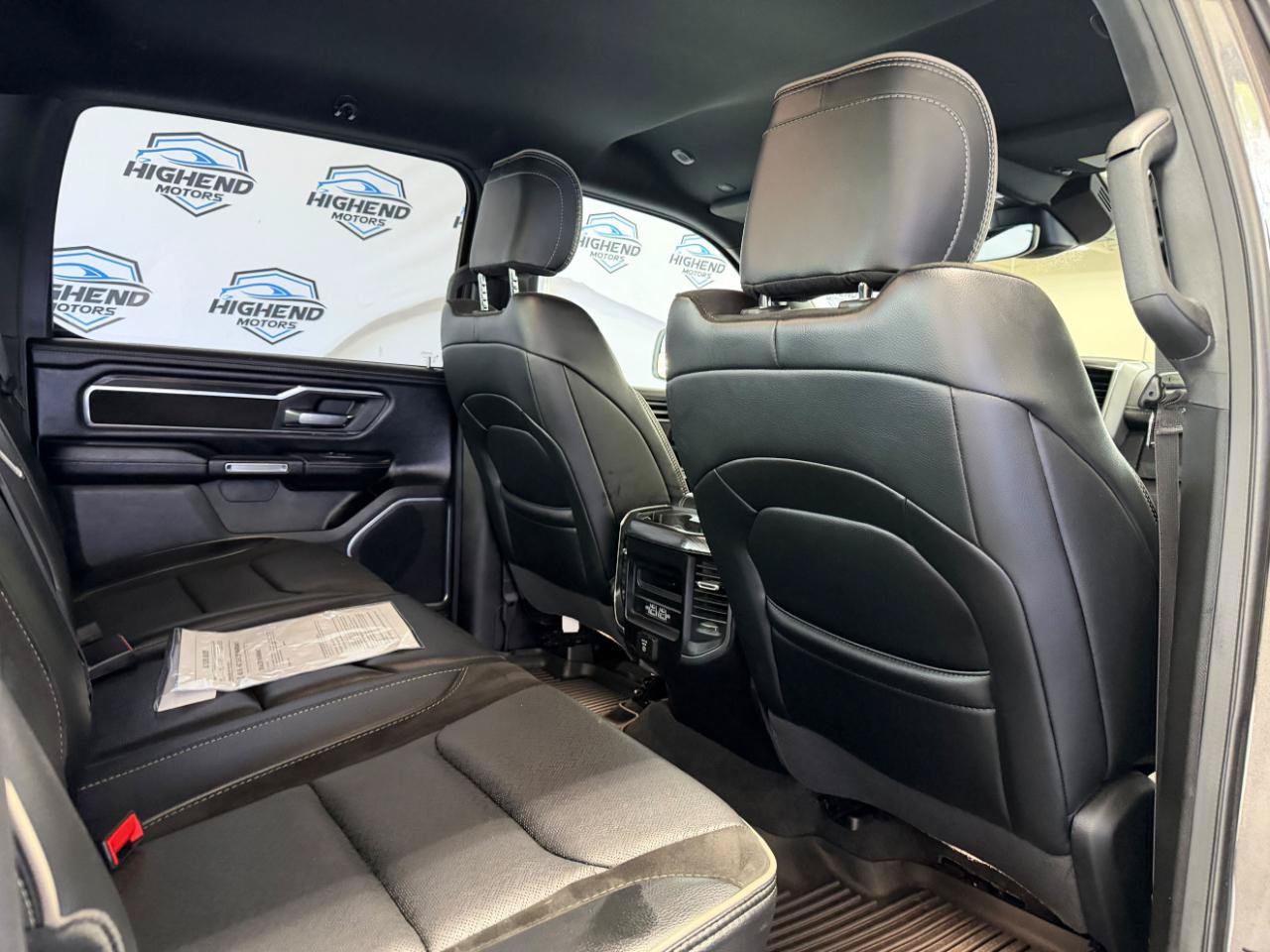 Used 2024 RAM 1500 Laramie AWD/4WD image 22