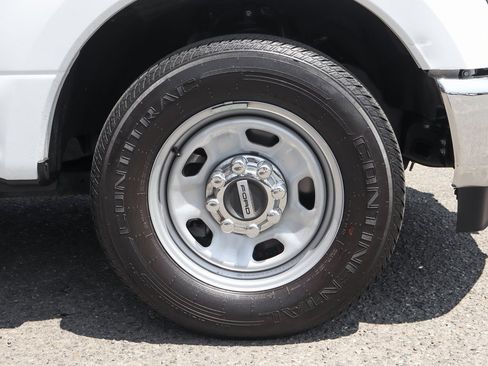 Used 2022 Ford F350 XL w/ Power Equipment Group image 49