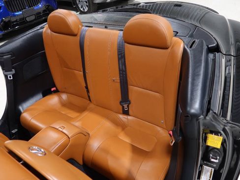 Used 2005 Lexus SC 430 Convertible w/ Preferred Accessory Pkg RWD image 16