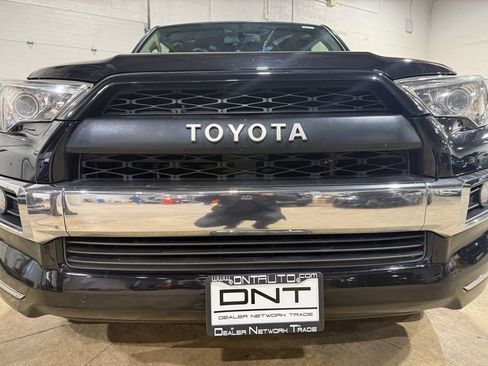 Used 2018 Toyota 4Runner Limited image 8