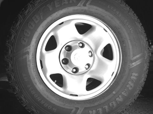 Certified 2022 Toyota Tacoma SR AWD/4WD image 38