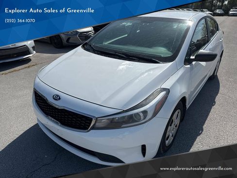 Used 2017 Kia Forte LX FWD image 1