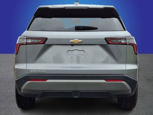 Used 2025 Chevrolet Equinox LT FWD image 5