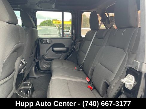 Used 2018 Jeep Wrangler Unlimited Sport S AWD/4WD image 10
