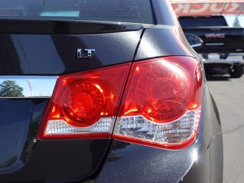 Used 2016 Chevrolet Cruze LT w/ Sun And Sound Package image 7