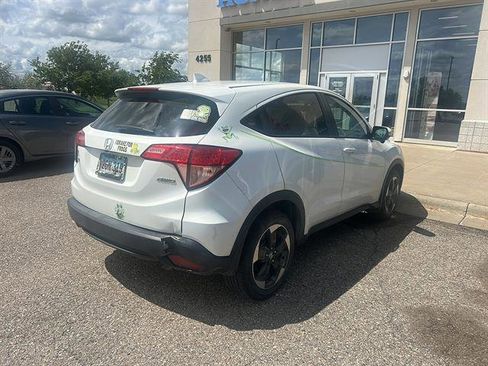 Used 2018 Honda HR-V EX image 3