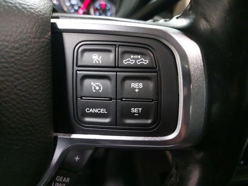 Used 2019 RAM 3500 Laramie image 17