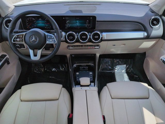 Used 2021 Mercedes-Benz GLB 250 4MATIC image 15