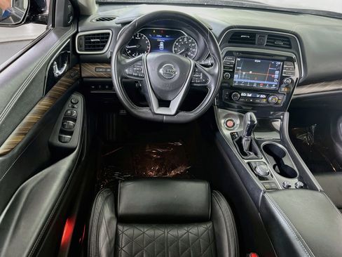 Used 2018 Nissan Maxima Platinum FWD image 24