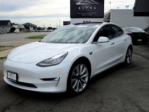 Used 2019 Tesla Model 3 Long Range AWD/4WD image 3