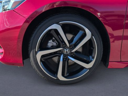 Used 2018 Honda Accord Sport image 24