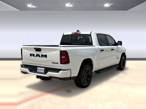 New 2026 RAM 1500 Express AWD/4WD image 9