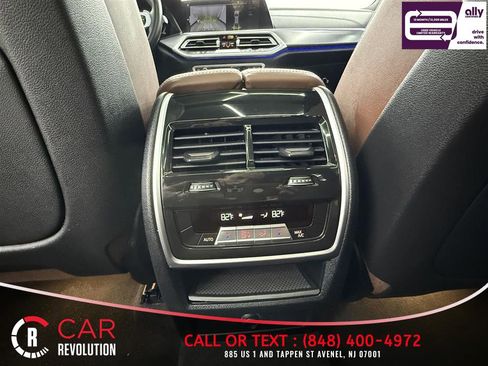 Used 2023 BMW X5 sDrive40i w/ M Sport Package RWD image 30