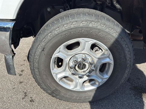 Used 2026 Ford F250 XLT AWD/4WD image 15