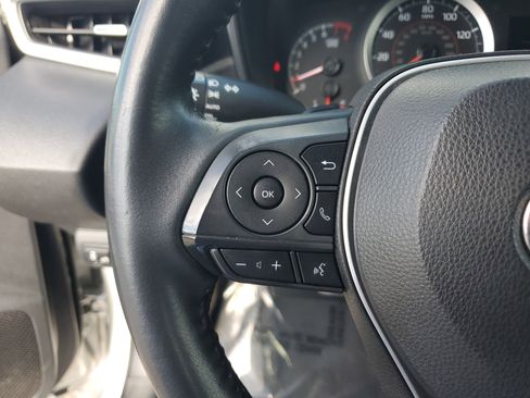 Used 2021 Toyota Corolla SE image 26