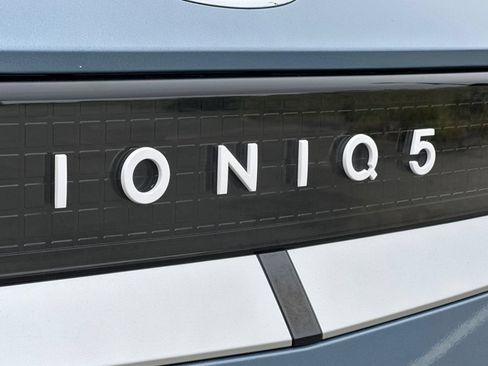 Certified 2024 Hyundai Ioniq 5 SEL RWD image 33