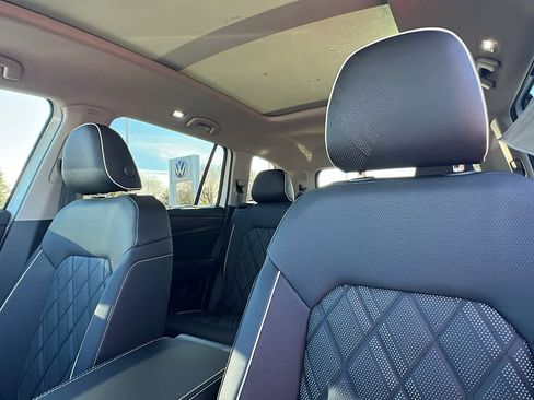 New 2026 Volkswagen Atlas SEL Premium R-Line AWD/4WD image 11