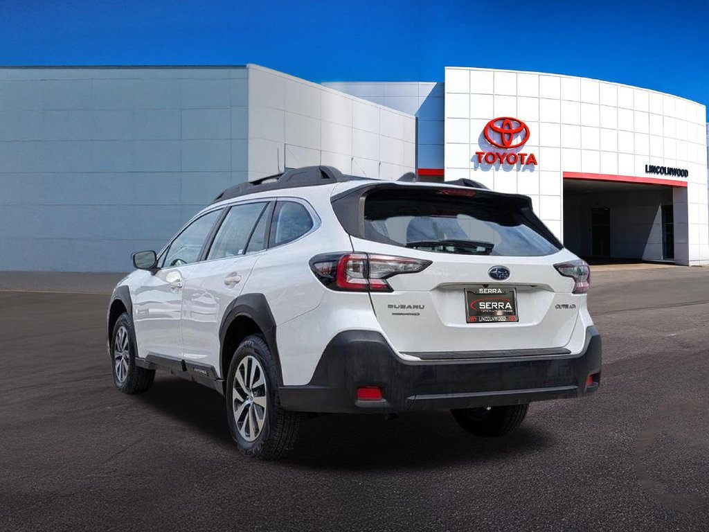 Used 2023 Subaru Outback AWD/4WD image 9