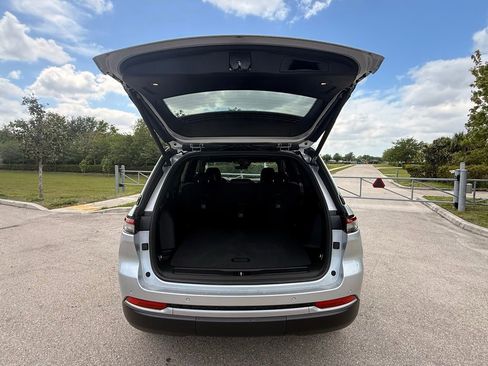 New 2026 Jeep Grand Cherokee Limited RWD image 36