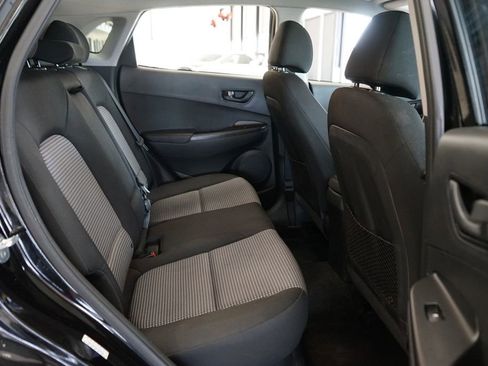 Used 2020 Hyundai Kona SEL w/ Cargo Package FWD image 12