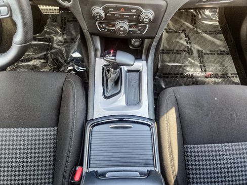 Used 2023 Dodge Charger R/T w/ Blacktop Package image 27