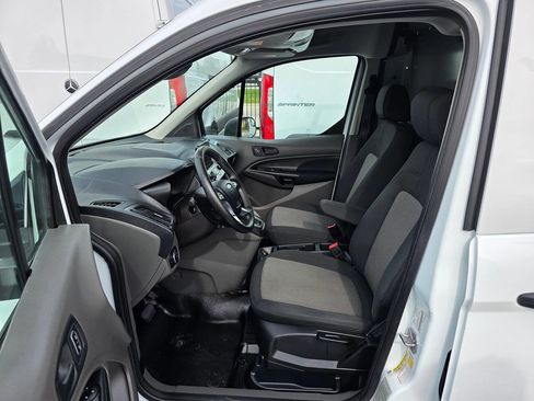 Used 2020 Ford Transit Connect XL image 16