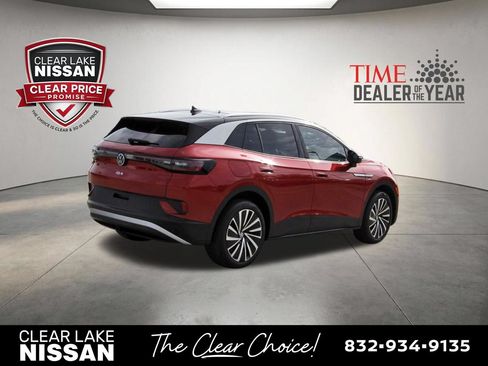 Used 2023 Volkswagen ID.4 Pro AWD/4WD image 7
