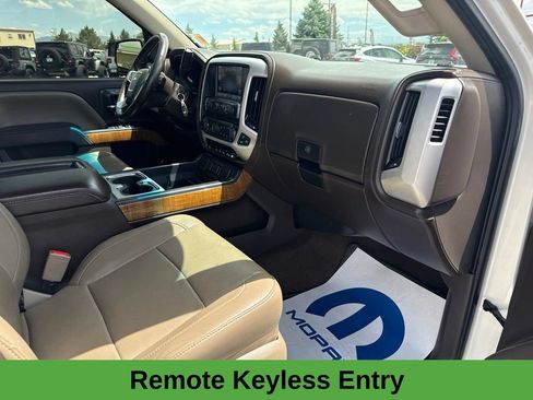 Used 2015 GMC Sierra 1500 SLT w/ SLT Crew Cab Value Package AWD/4WD image 17