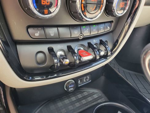 Used 2017 MINI Cooper Clubman S FWD image 29