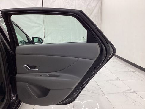 Used 2021 Hyundai Elantra SEL w/ Convenience + Premium Package FWD image 25