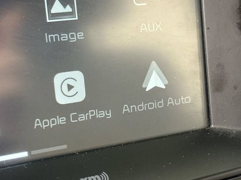 Used 2018 Kia Sorento FWD image 27