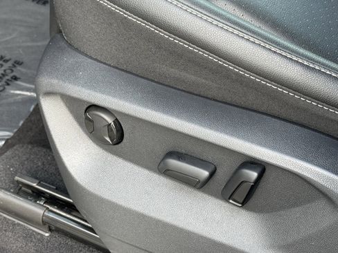 Certified 2023 Volkswagen Atlas SE w/ Panoramic Sunroof Package image 18