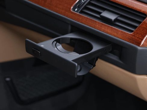 Used 2006 BMW M5 image 69