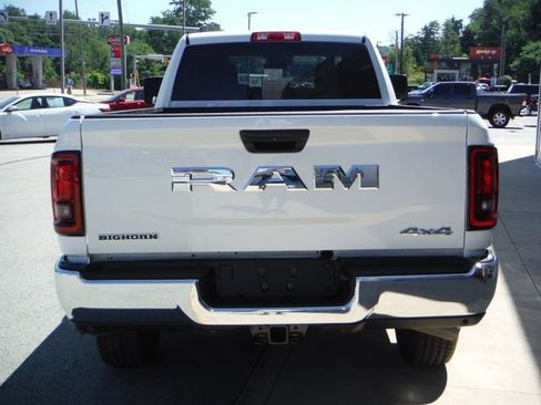 Used 2026 RAM 2500 Big Horn AWD/4WD image 18