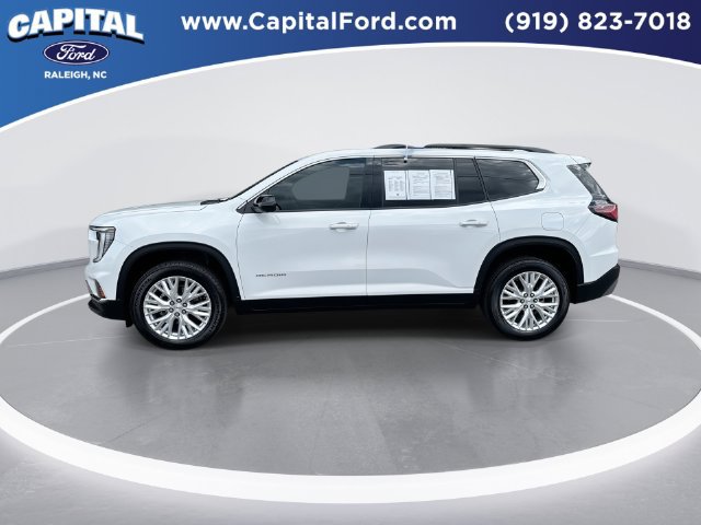 Used 2026 GMC Acadia Elevation w/ Elevation Premium Package FWD image 5