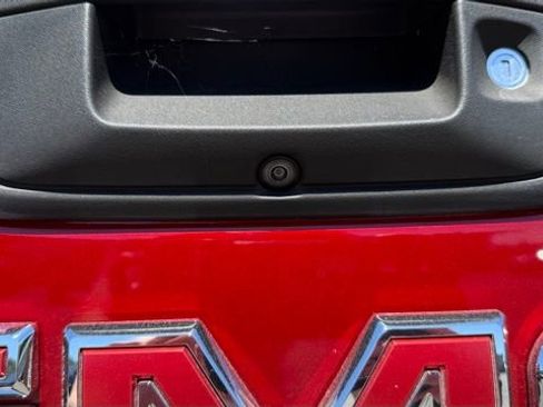 Used 2022 GMC Canyon AT4 image 8