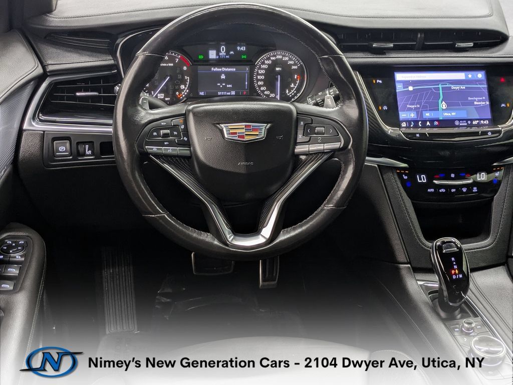 Used 2024 Cadillac XT6 Sport AWD/4WD image 4