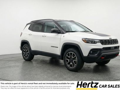 Used 2025 Jeep Compass Trailhawk