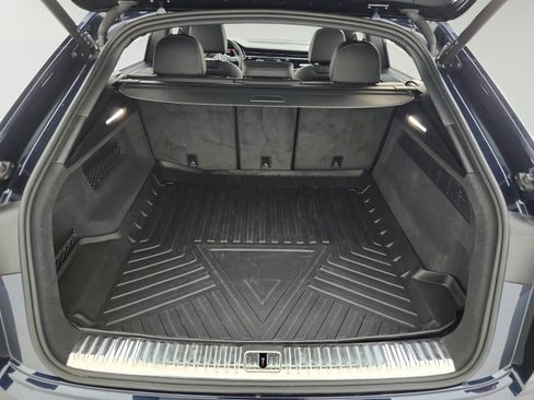 Used 2025 Audi Q8 Premium Plus AWD/4WD image 33