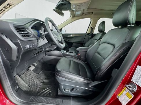 Used 2020 Ford Escape Titanium w/ Titanium Premium Package 2.0 image 15