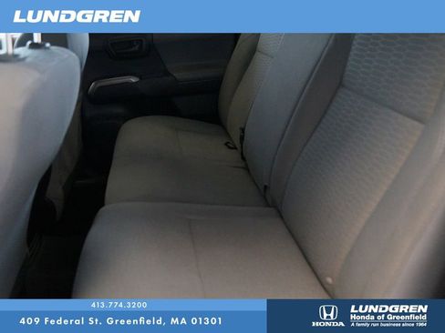 Used 2017 Toyota Tacoma 4x4 Double Cab image 21
