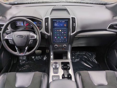 Used 2022 Ford Edge ST w/ Equipment Group 401A image 15